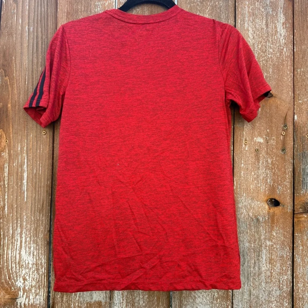 Old Navy Boys Red Black Short Sleeve Athletic T Shirt Size XL 14-16
